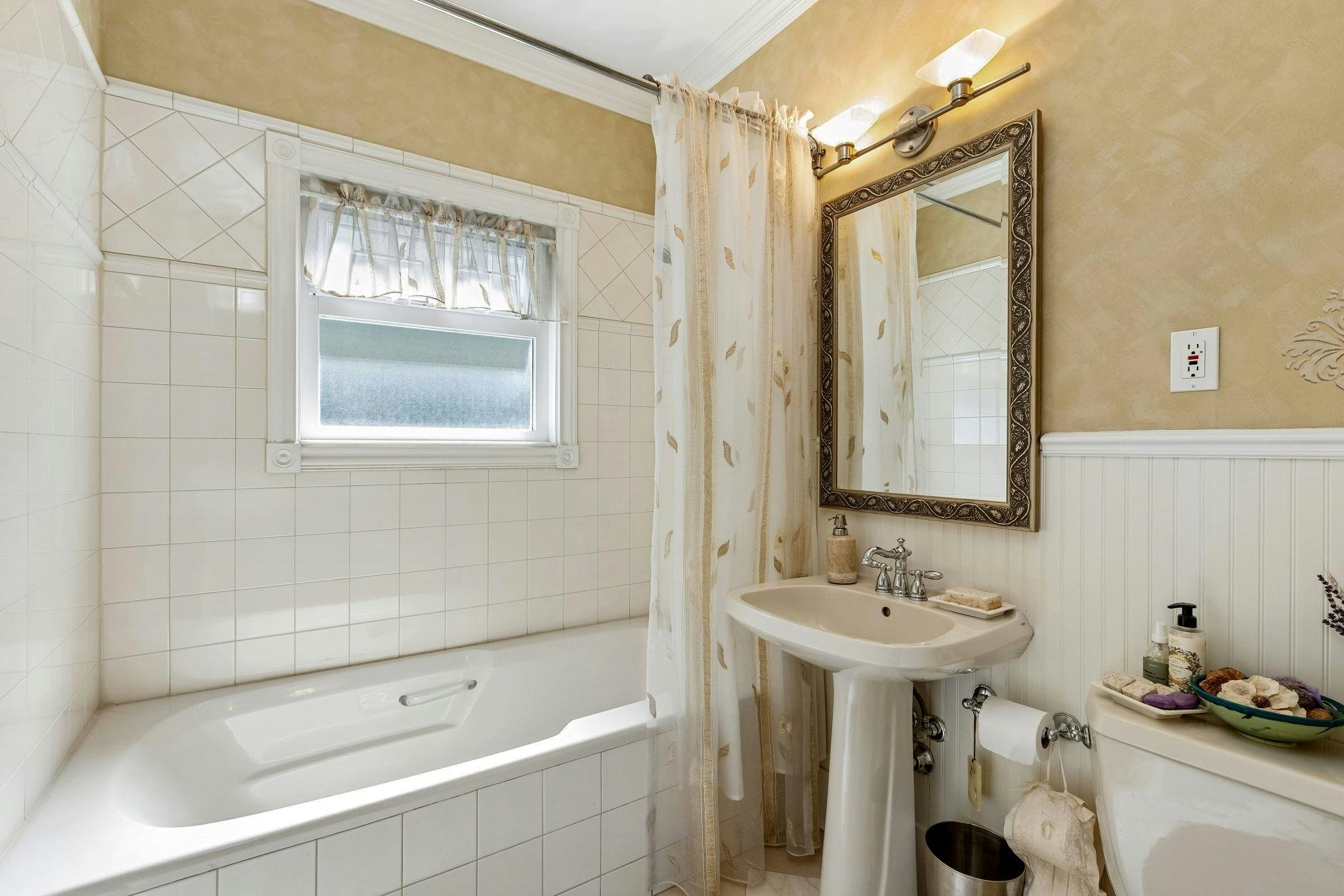 2997 W 38th Avenue, Vancouver, BC, V6N 2X2 - 29