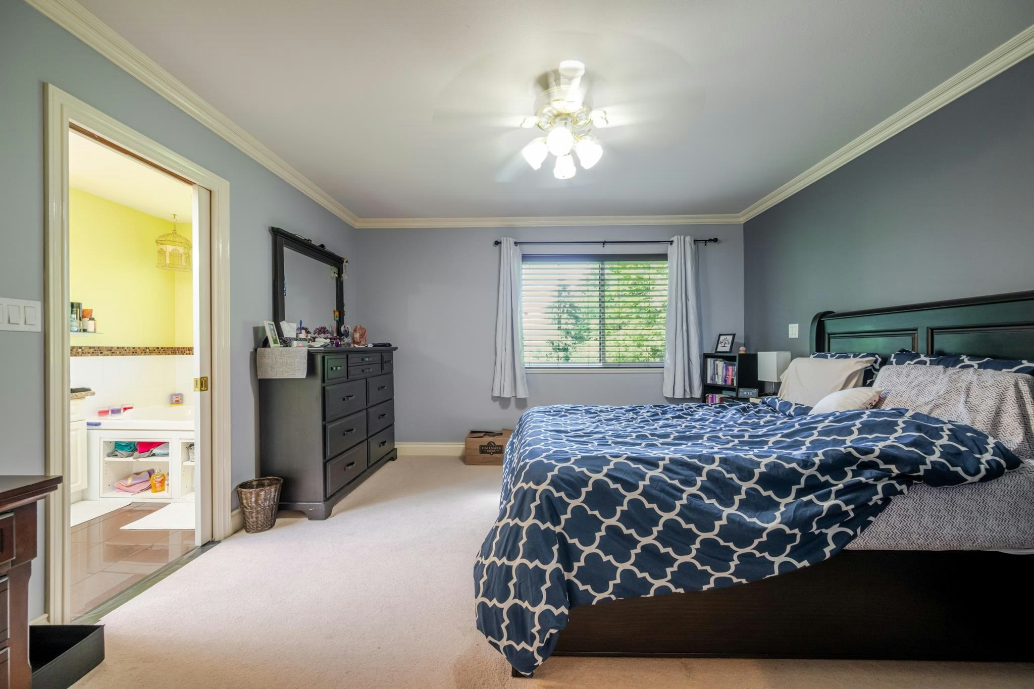 13747 115 Avenue, Surrey, BC, V3R 2P1 - 13