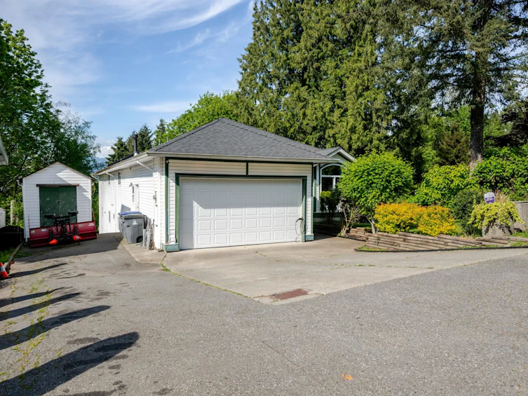 13747 115 Avenue, Surrey, BC, V3R 2P1 - 2