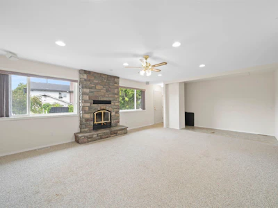 6073 44a Avenue - 3