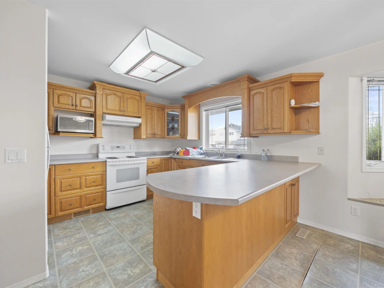 6073 44a Avenue, Delta, BC, V4K 4C8 - 9