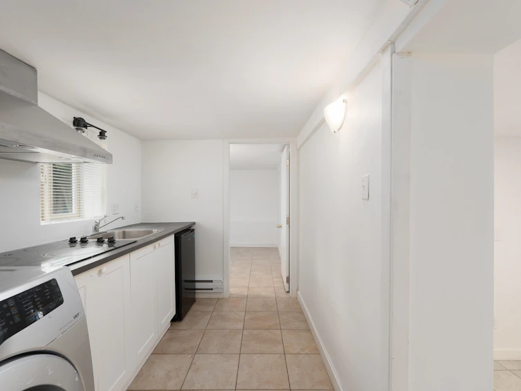 1038 E 51st Avenue, Vancouver, BC, V5X 1E7 - 19