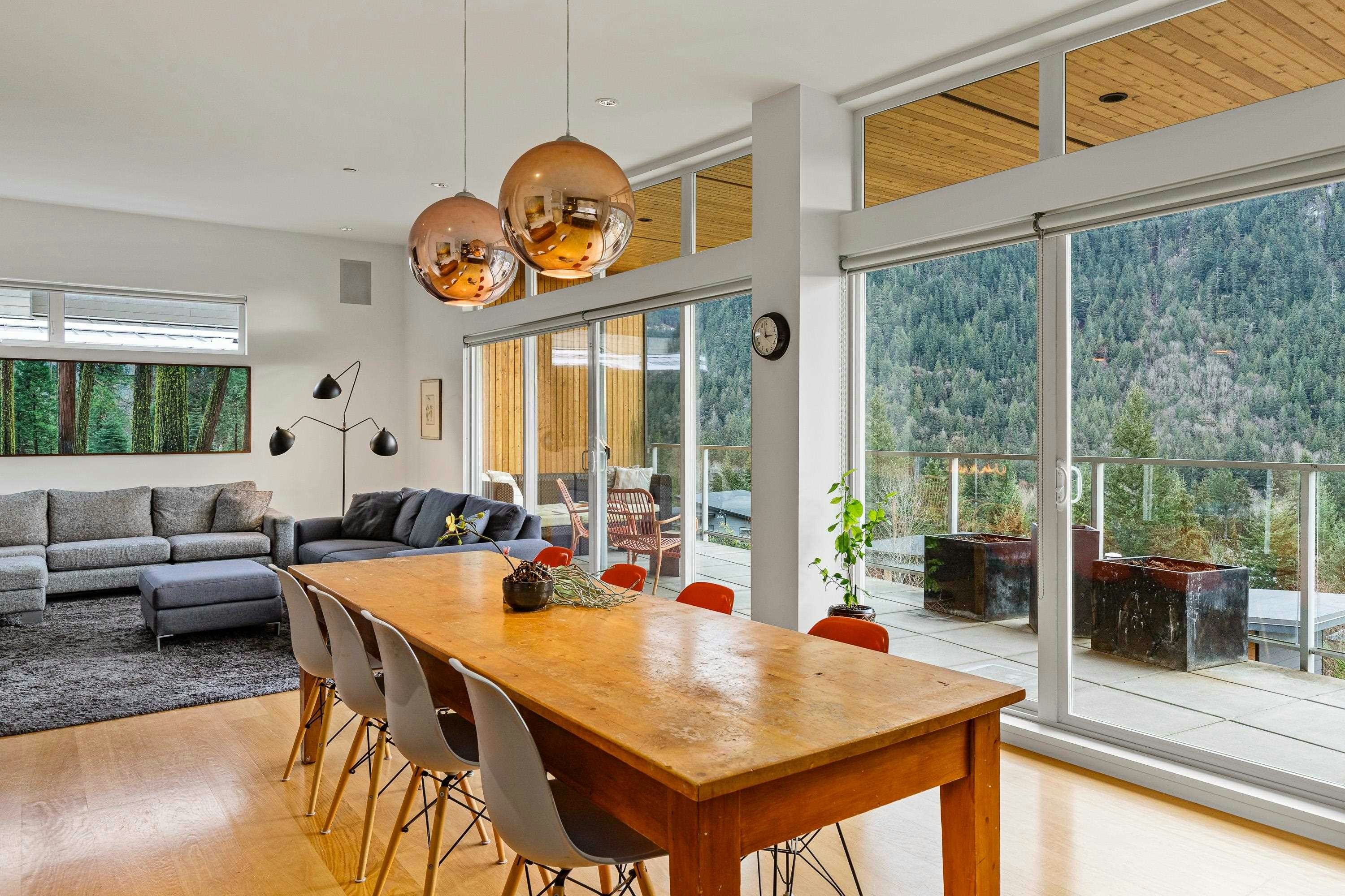 38555 Sky Pilot Drive, Squamish, BC, V8B 0T6 - 9