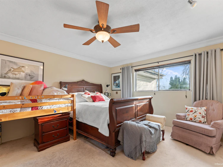 17307 58th Avenue, Surrey, BC, V3S 1K7 - 5