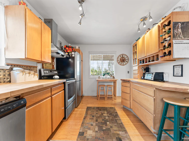 17307 58th Avenue, Surrey, BC, V3S 1K7 - 4