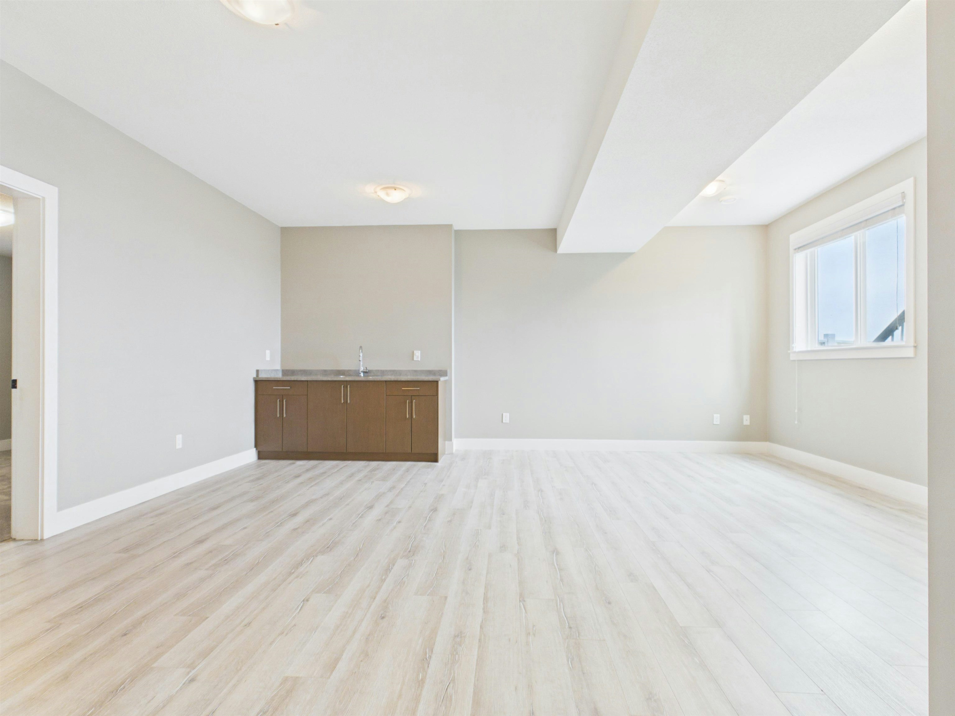 3534 Archworth Avenue, Coquitlam, BC, V3E 0L6 - 29