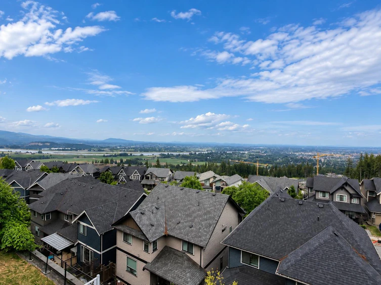 3534 Archworth Avenue, Coquitlam, BC, V3E 0L6 - 2