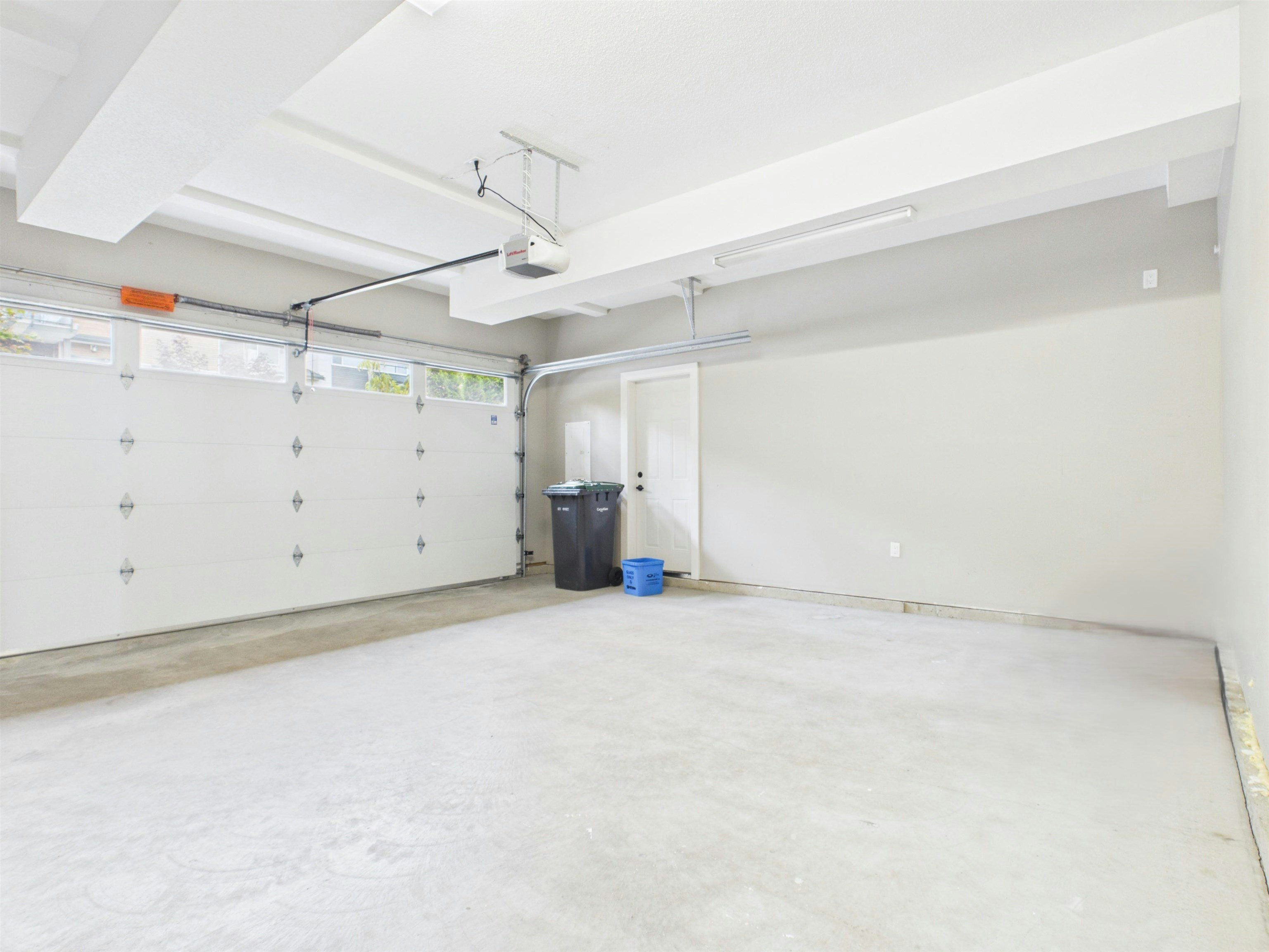 3534 Archworth Avenue, Coquitlam, BC, V3E 0L6 - 36