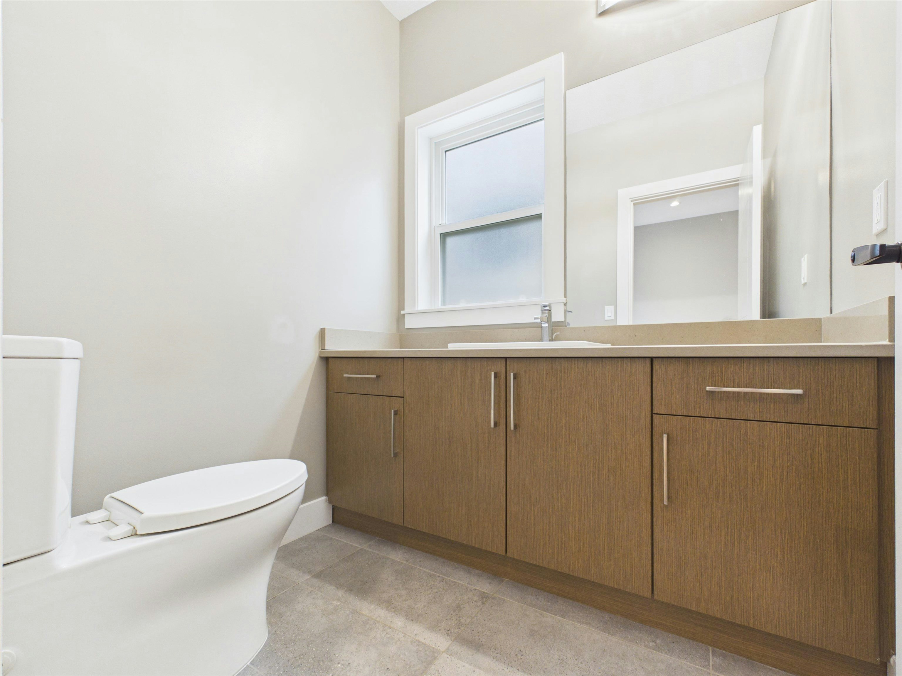 3534 Archworth Avenue, Coquitlam, BC, V3E 0L6 - 11