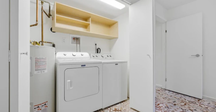1816 Whyte Avenue, Vancouver, BC, V6J 1B2 - 22