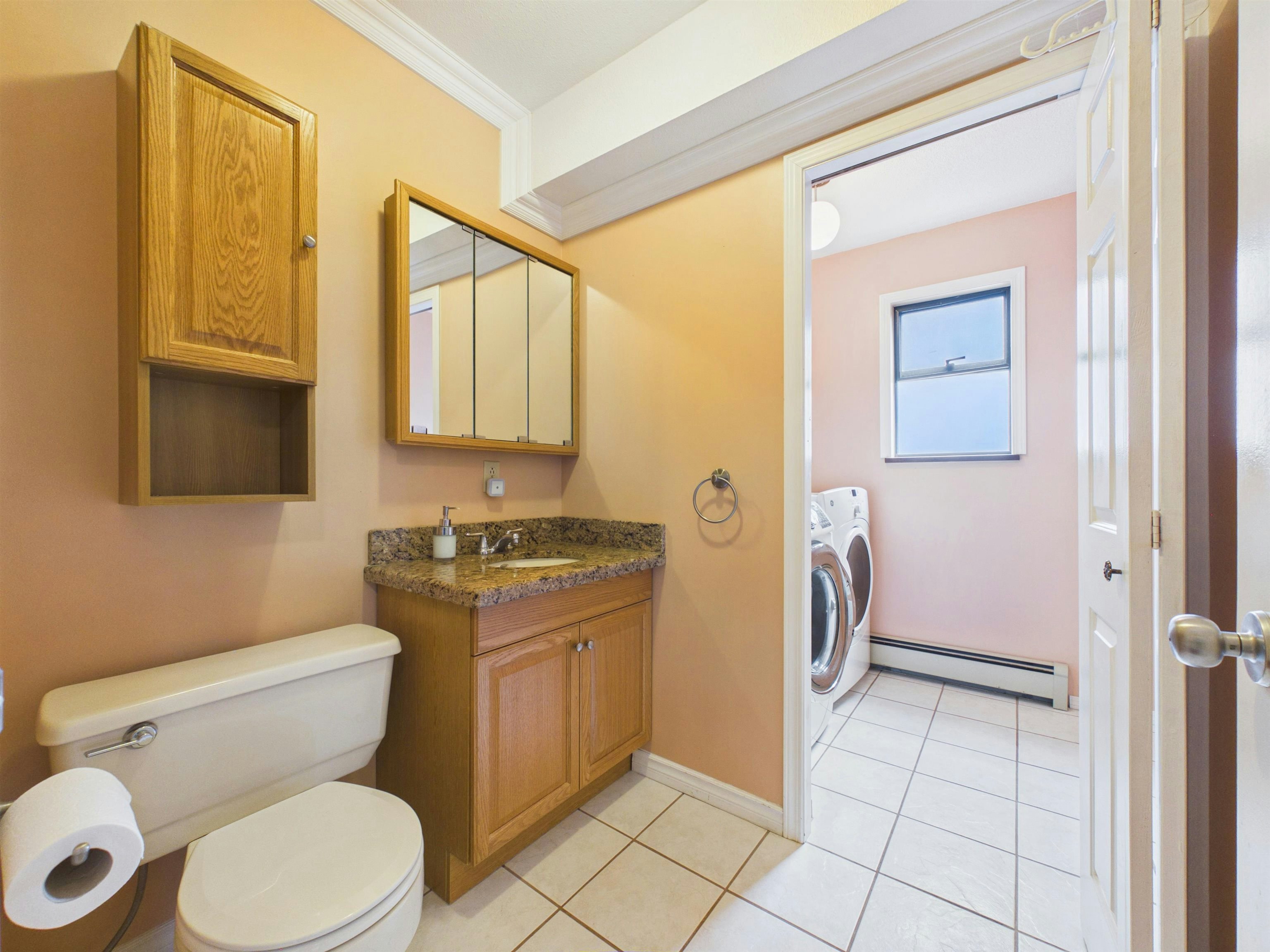 8232 Brynlor Drive, Burnaby, BC, V5E 4C4 - 18