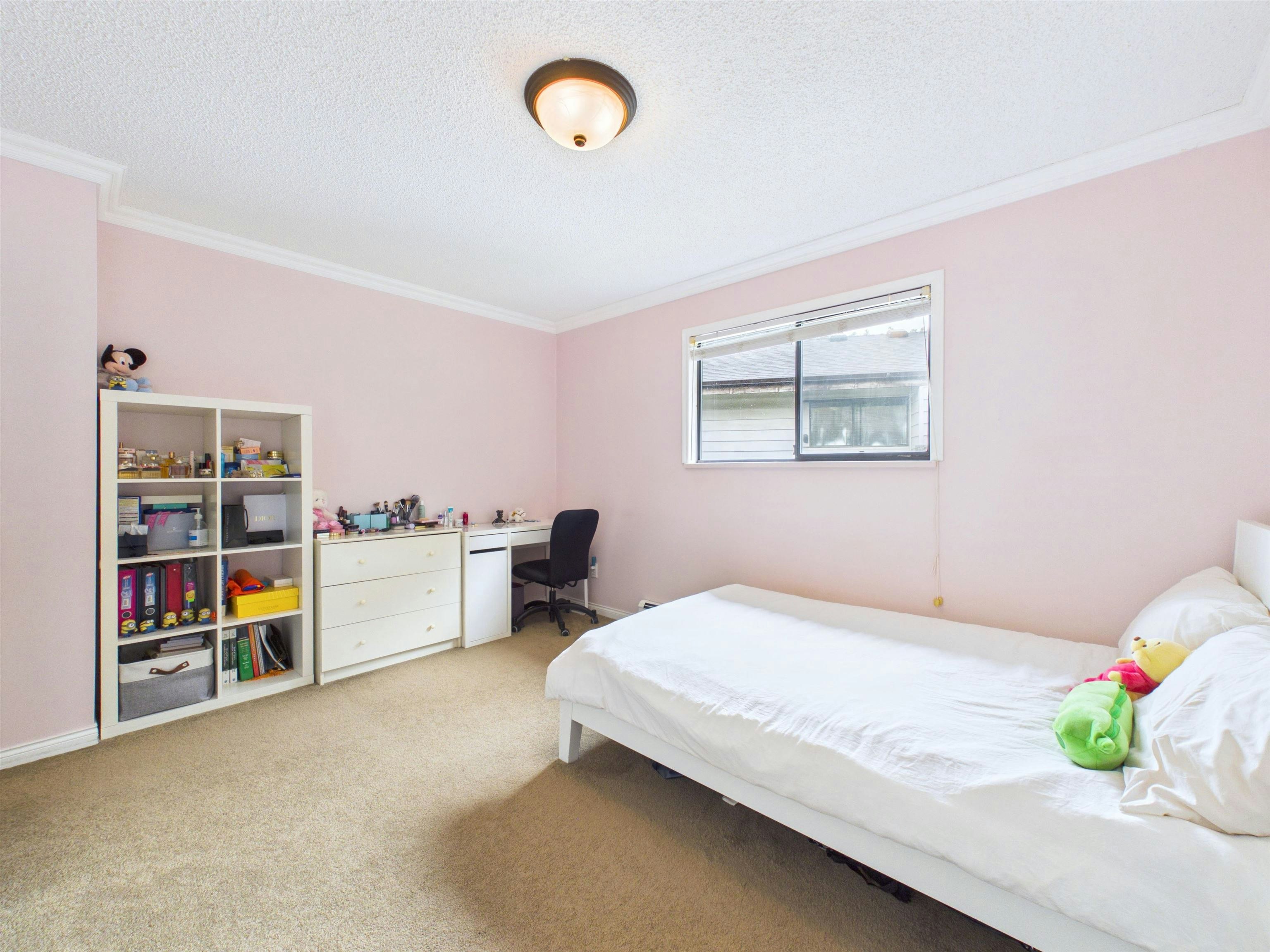 8232 Brynlor Drive, Burnaby, BC, V5E 4C4 - 31