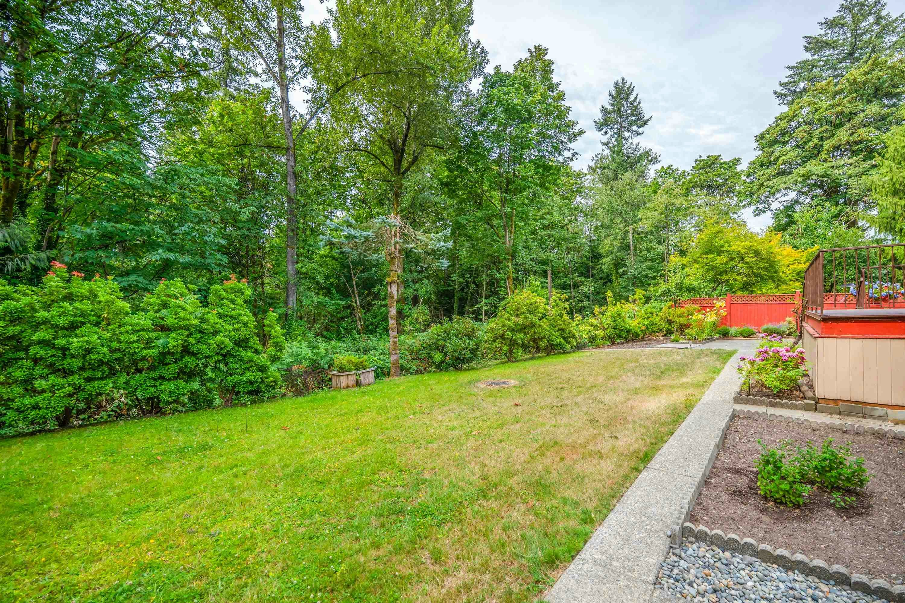 8232 Brynlor Drive, Burnaby, BC, V5E 4C4 - 38
