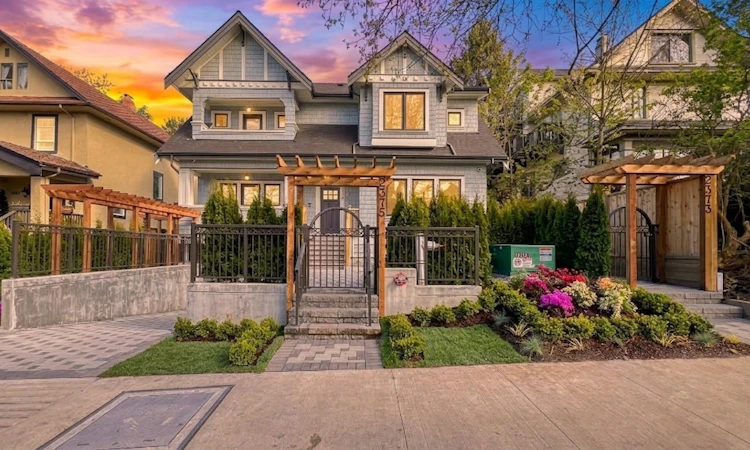 2373 W 7th Street