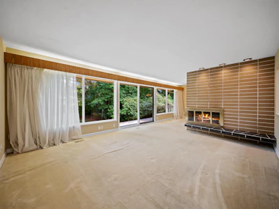 34206 Woodbine Crescent - 5