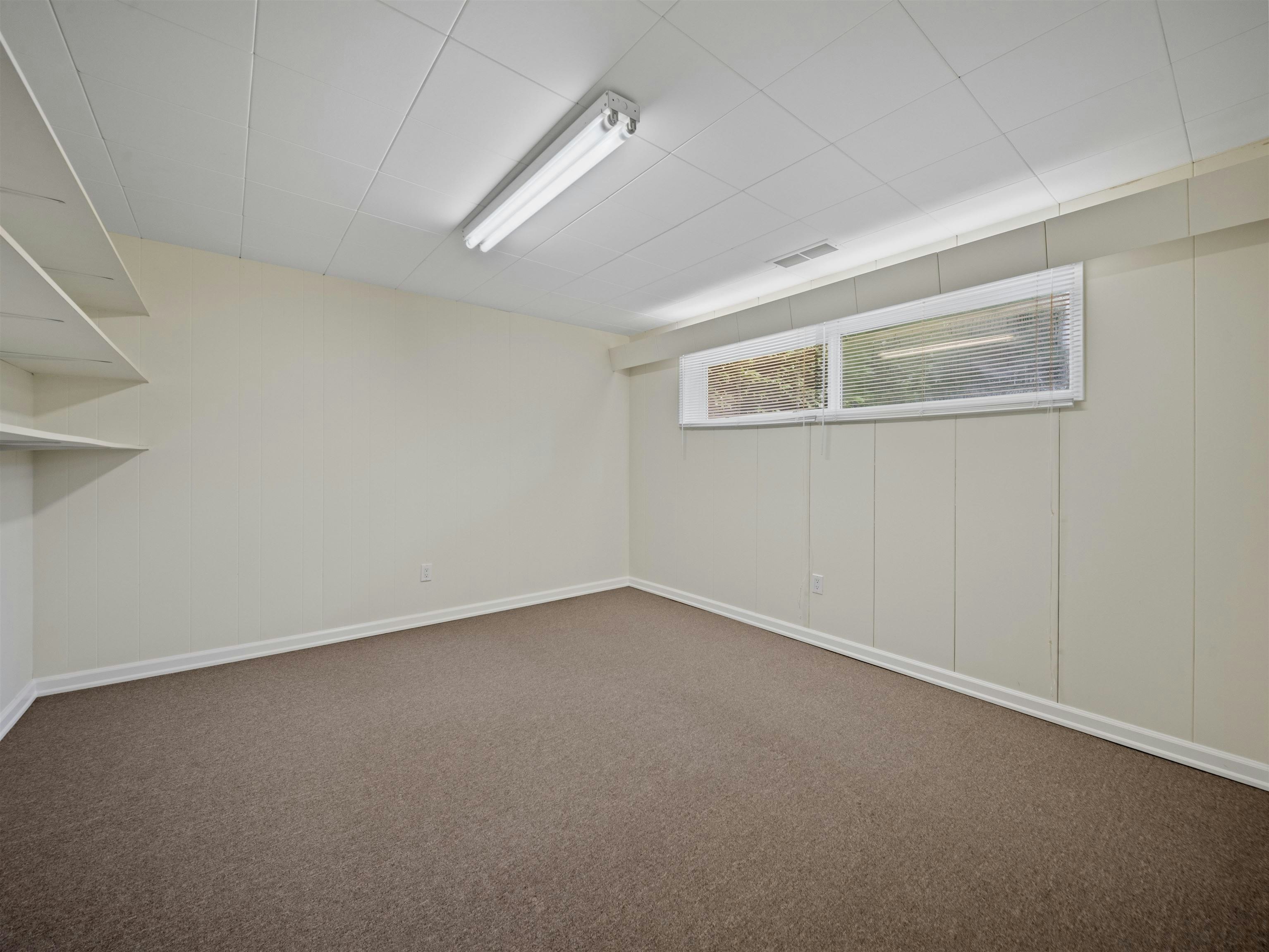 34206 Woodbine Crescent, Abbotsford, BC, V2S 2R5 - 34