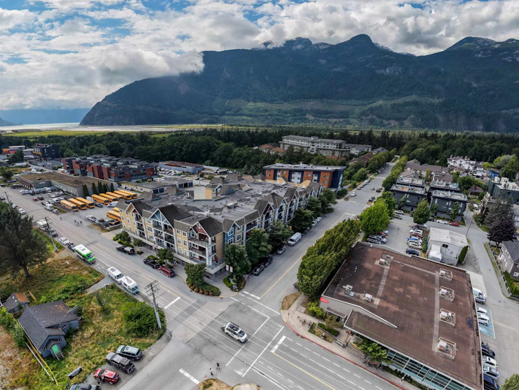 318-1336 Main Street, Squamish, BC, V8B 0R2 - 21