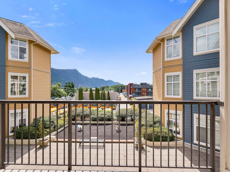 318-1336 Main Street, Squamish, BC, V8B 0R2 - 16