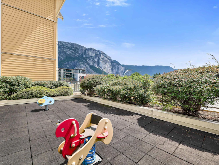 318-1336 Main Street, Squamish, BC, V8B 0R2 - 18