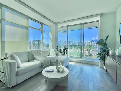 503-2411 Heather Street - 2