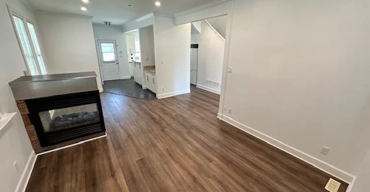 2878 W 8th Avenue, Vancouver, BC, V6K 2B9 - 6
