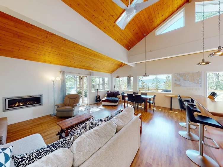 SL 5B Quarry Bay, Nelson Island, BC, V0N 0V0 - 5