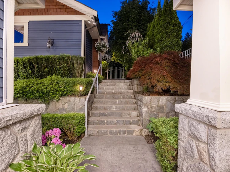 648 Alderside Road, Port Moody, BC, V3H 3A5 - 7