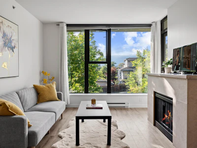 306-683 W Victoria Park - 5