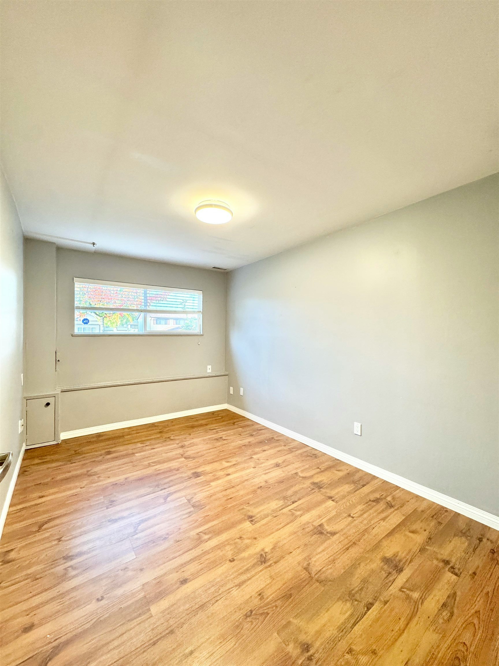 Lower Unit-68XX Stanley Street, Burnaby, BC, V5E 1V3 3