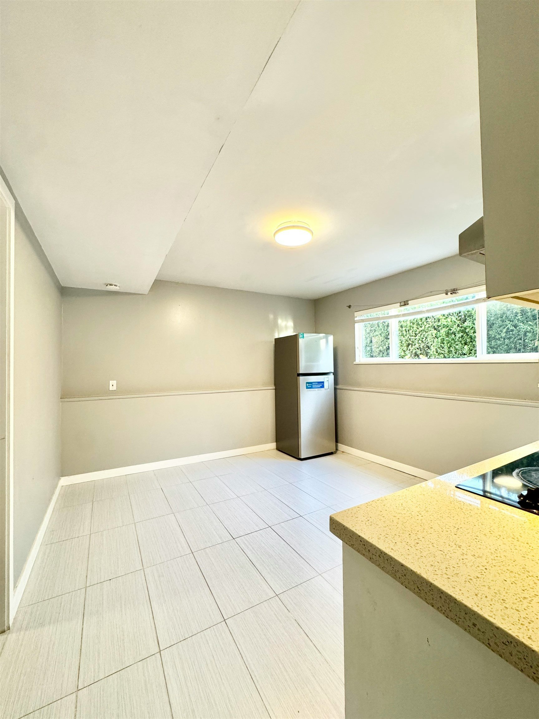 Lower Unit-68XX Stanley Street, Burnaby, BC, V5E 1V3 2