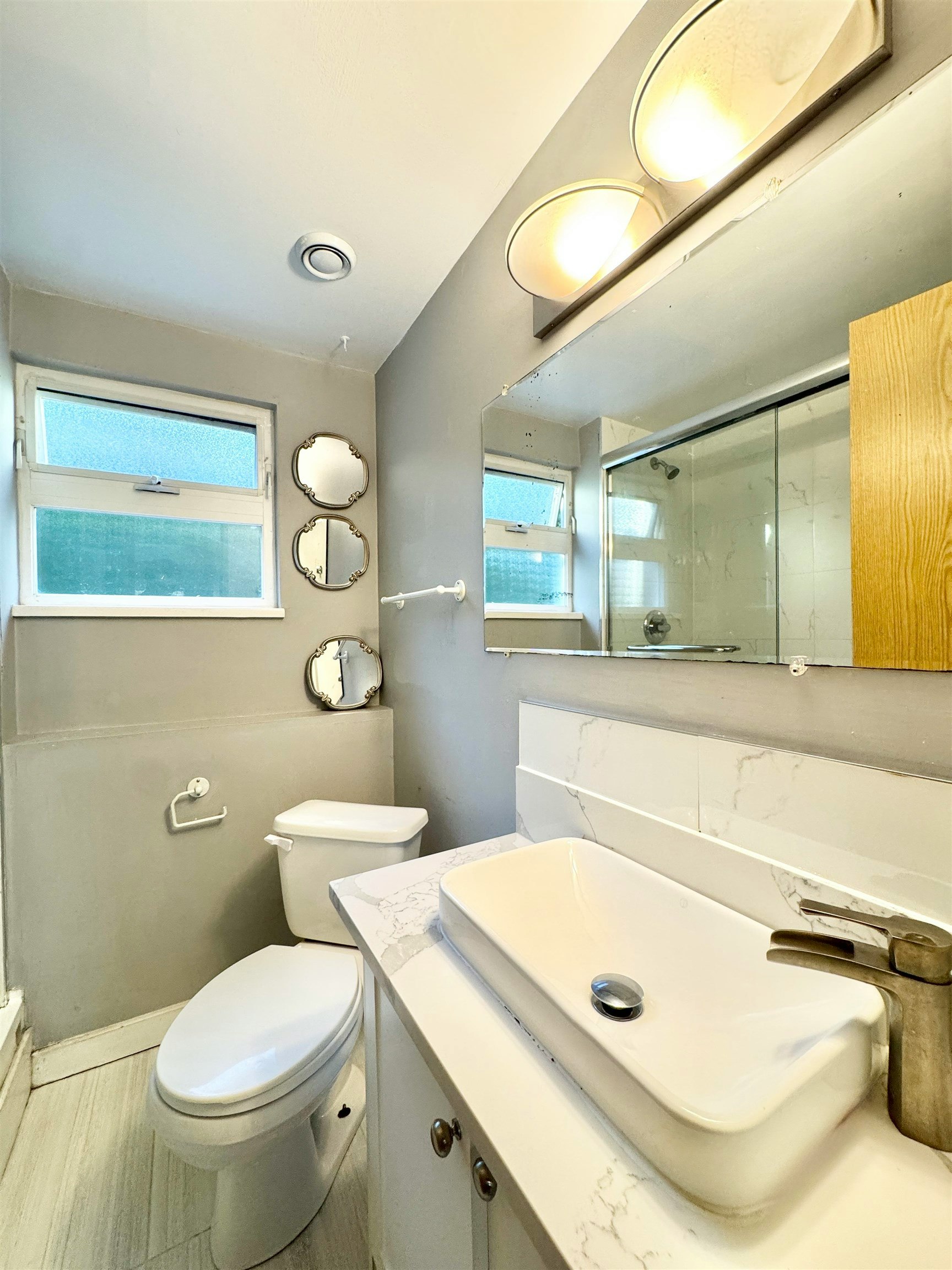 Lower Unit-68XX Stanley Street, Burnaby, BC, V5E 1V3 5