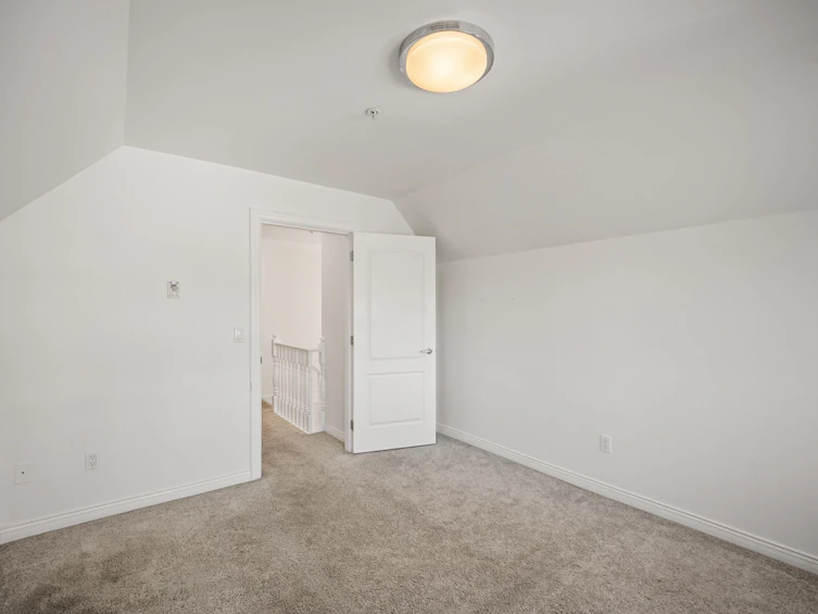 15554 Russell Avenue, Surrey, BC, V4B 2R3 - 23
