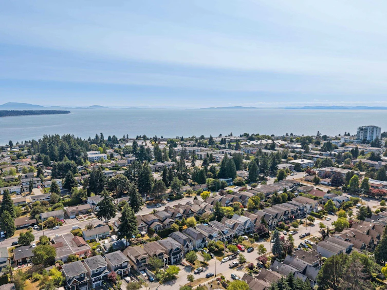 15554 Russell Avenue, Surrey, BC, V4B 2R3 - 34