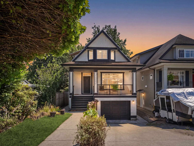 15554 Russell Avenue, Surrey, BC, V4B 2R3 - 31