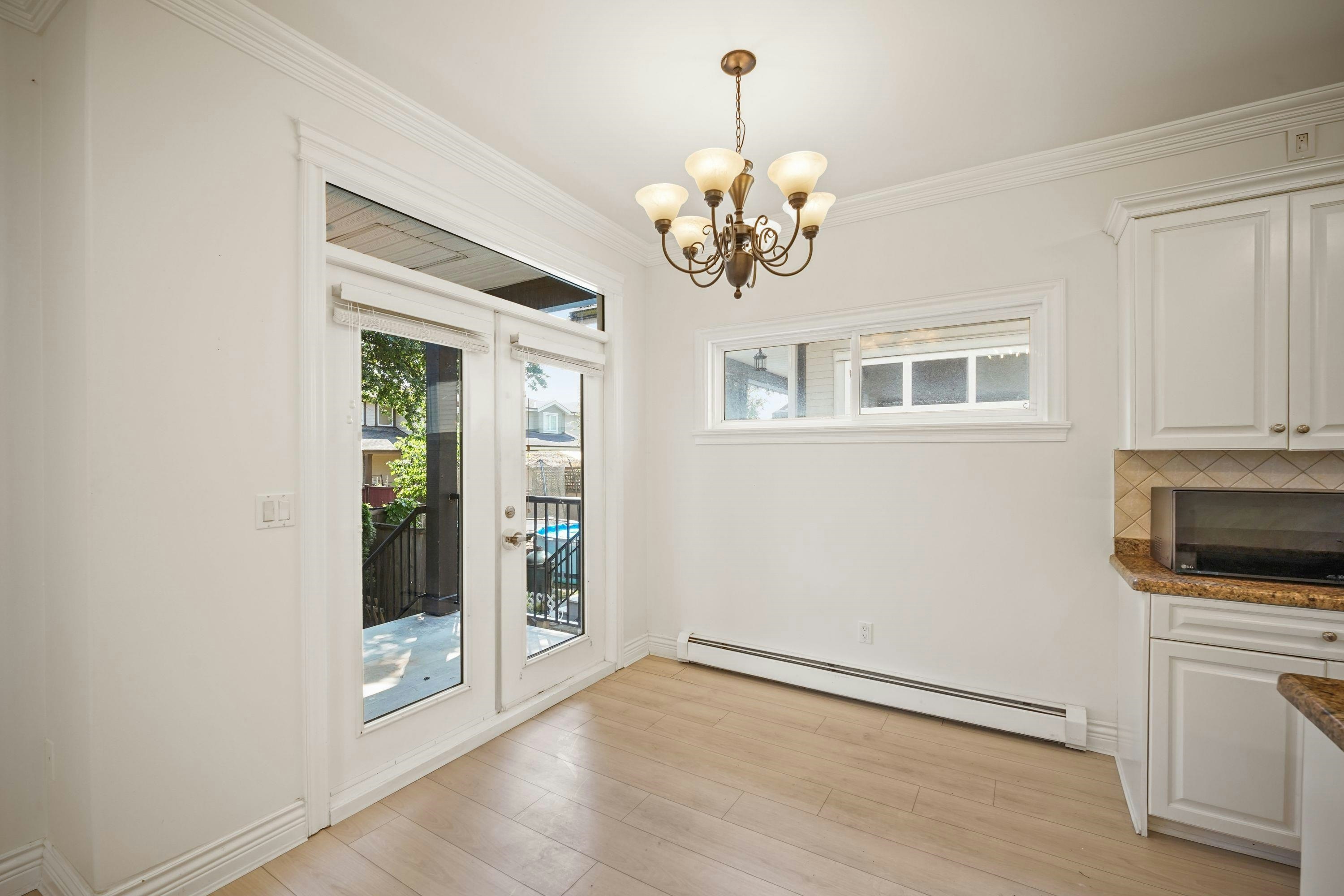 15554 Russell Avenue, Surrey, BC, V4B 2R3 - 14