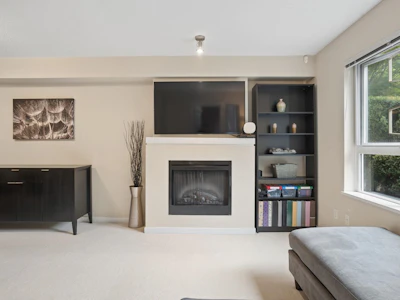 114-4723 Dawson Street - 3