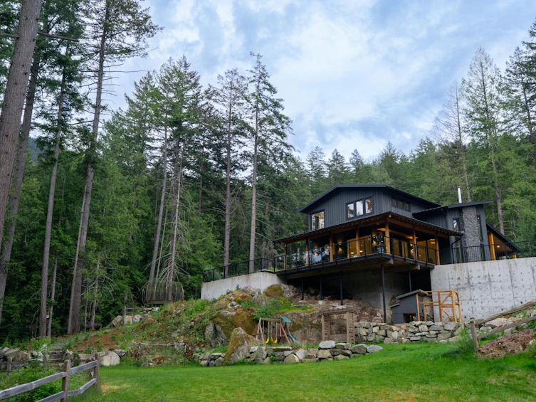 1604 Joan Audrey Lane, Bowen Island, BC, V0N 1G2 - 38