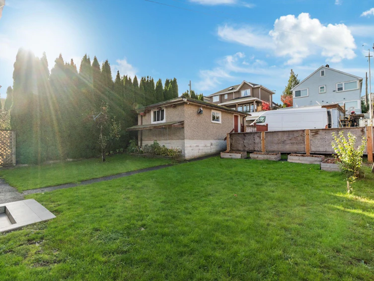 523 Kelly Street, New Westminster, BC, V3L 3V1 - 29