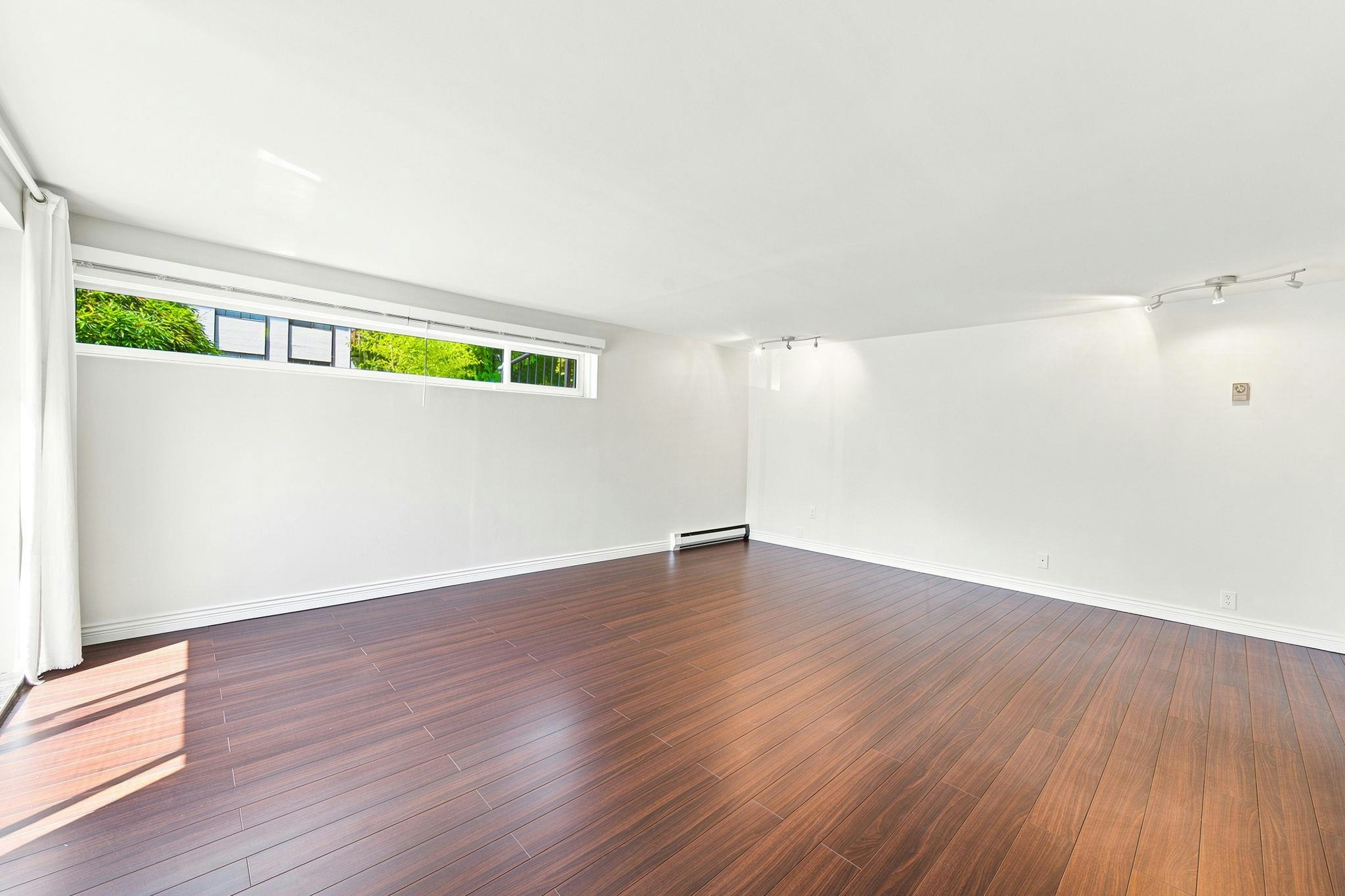 338-342 St. Georges Avenue, North Vancouver, BC, V7L 3G9 - 18