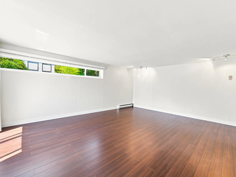 338-342 St. Georges Avenue, North Vancouver, BC, V7L 3G9 - 18