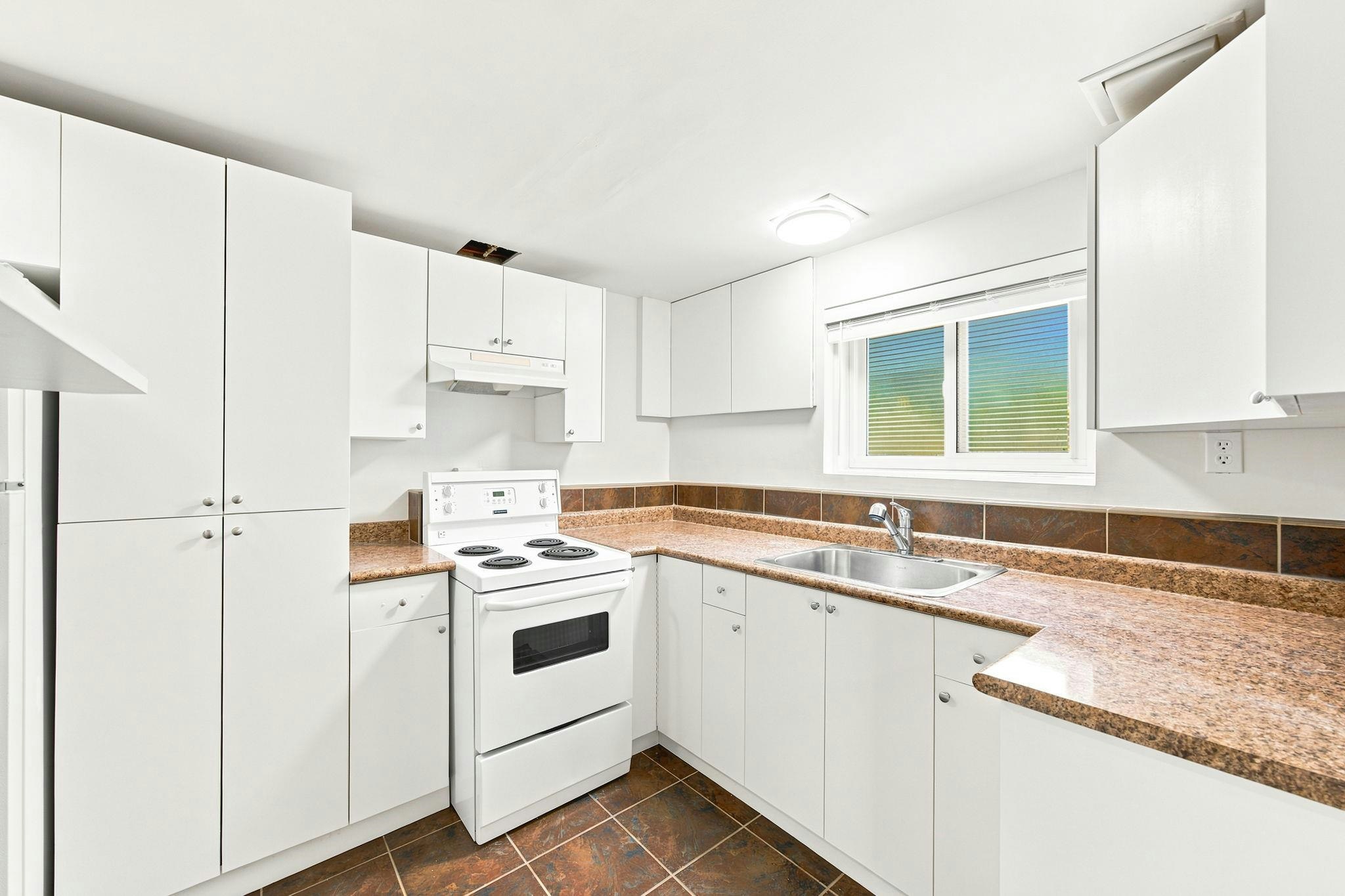 338-342 St. Georges Avenue, North Vancouver, BC, V7L 3G9 - 25