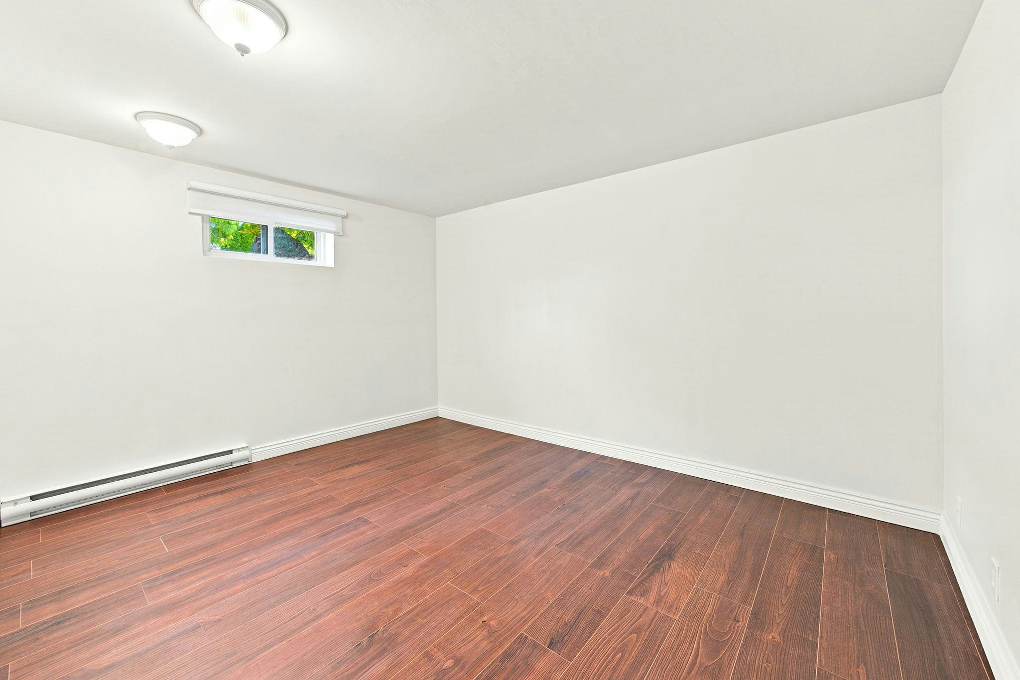 338-342 St. Georges Avenue, North Vancouver, BC, V7L 3G9 - 24
