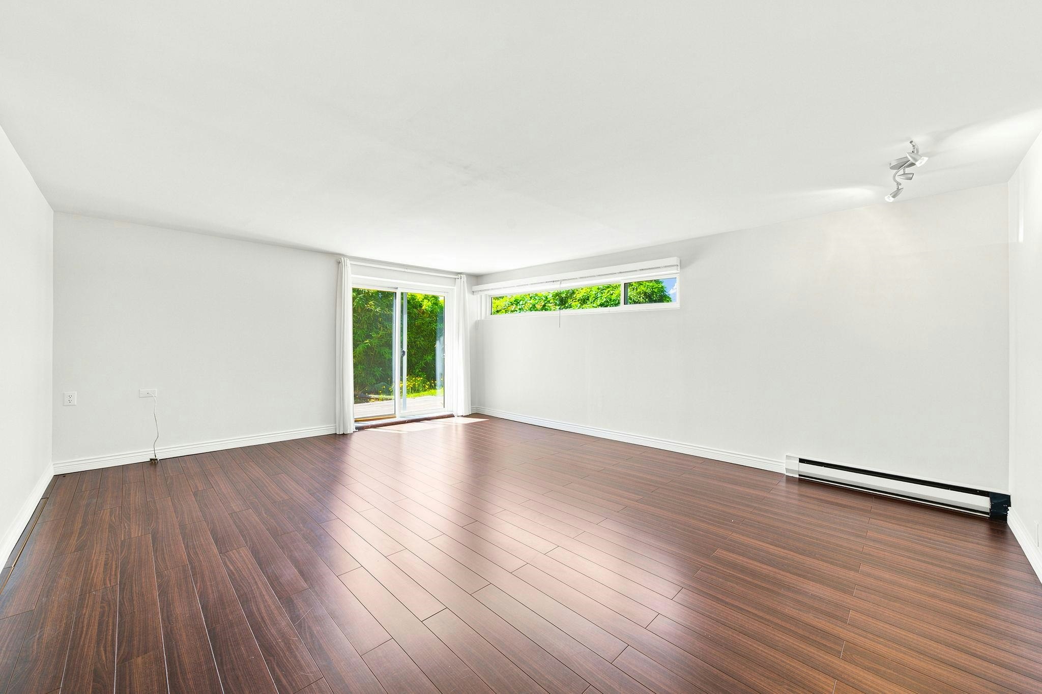 338-342 St. Georges Avenue, North Vancouver, BC, V7L 3G9 - 17