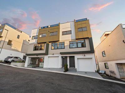 117-34588 Marshall Road - 2