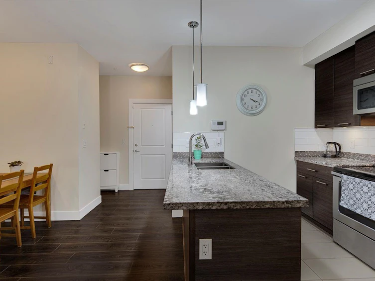 106-7377 14th Avenue, Burnaby, BC, V3N 1Z7 - 12