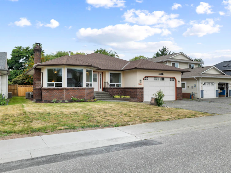 7601 Sapphire Drive, Chilliwack, BC, V2R 3A7 - 2