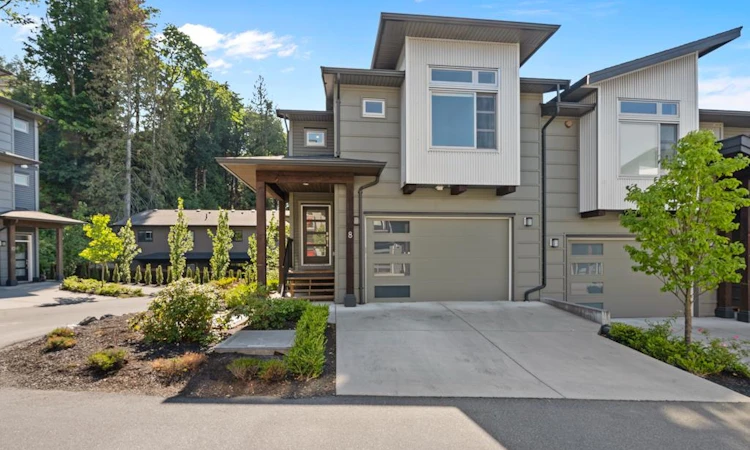 8-43680 Chilliwack Mountain Road