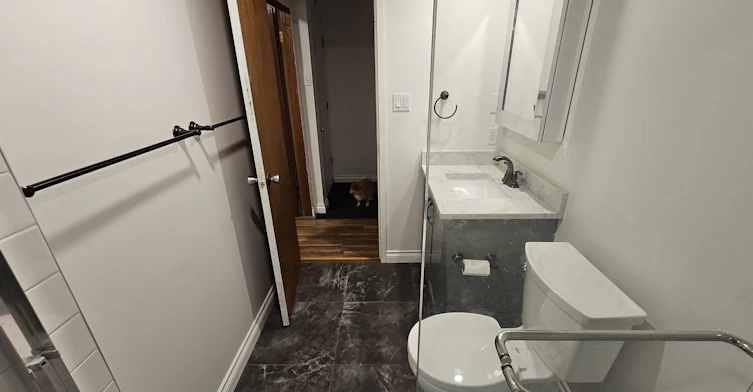 2bed suite-3XXX Parker Street, Vancouver, BC, V5K 2V7 - 13