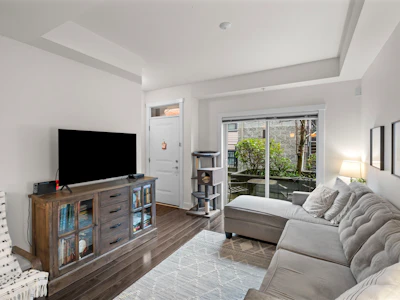 115-828 Royal Avenue - 4