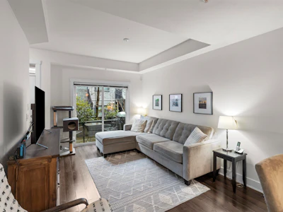 115-828 Royal Avenue - 3
